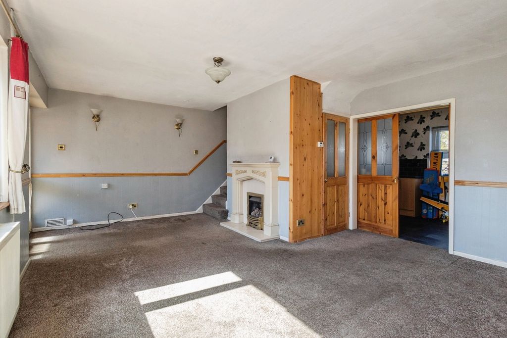 Property photo 2 of 23 Pbox-Img.Jpg