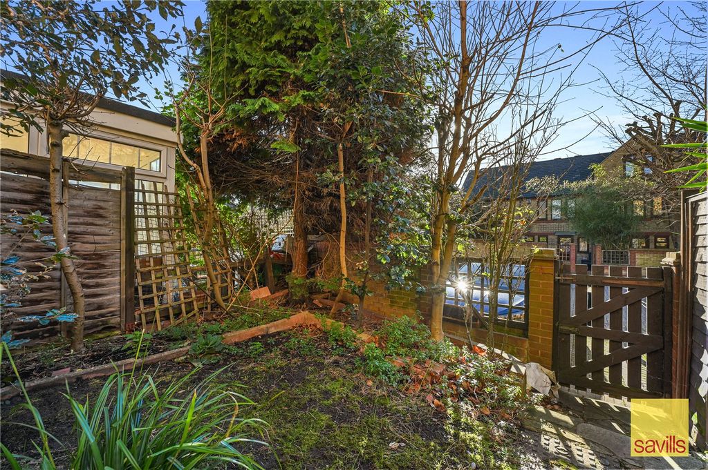 Property photo 3 of 14 Garden