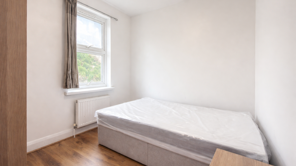 Property photo 1 of 4