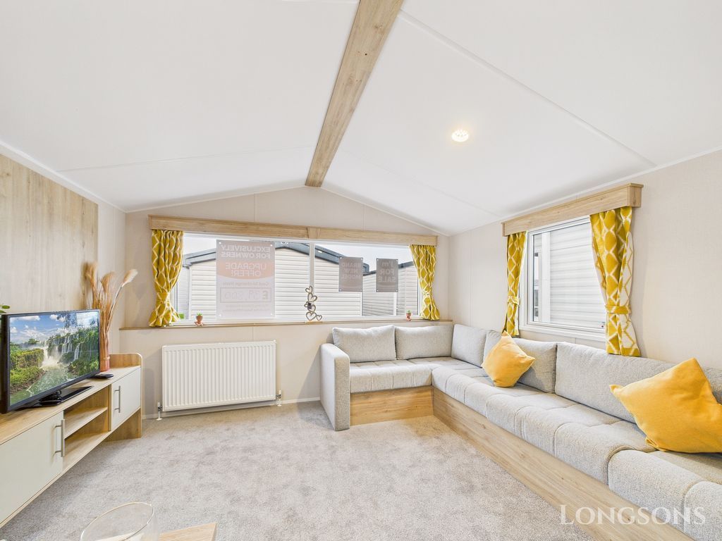 Property photo 2 of 15 Cam02173G0 Pr0326 Still020