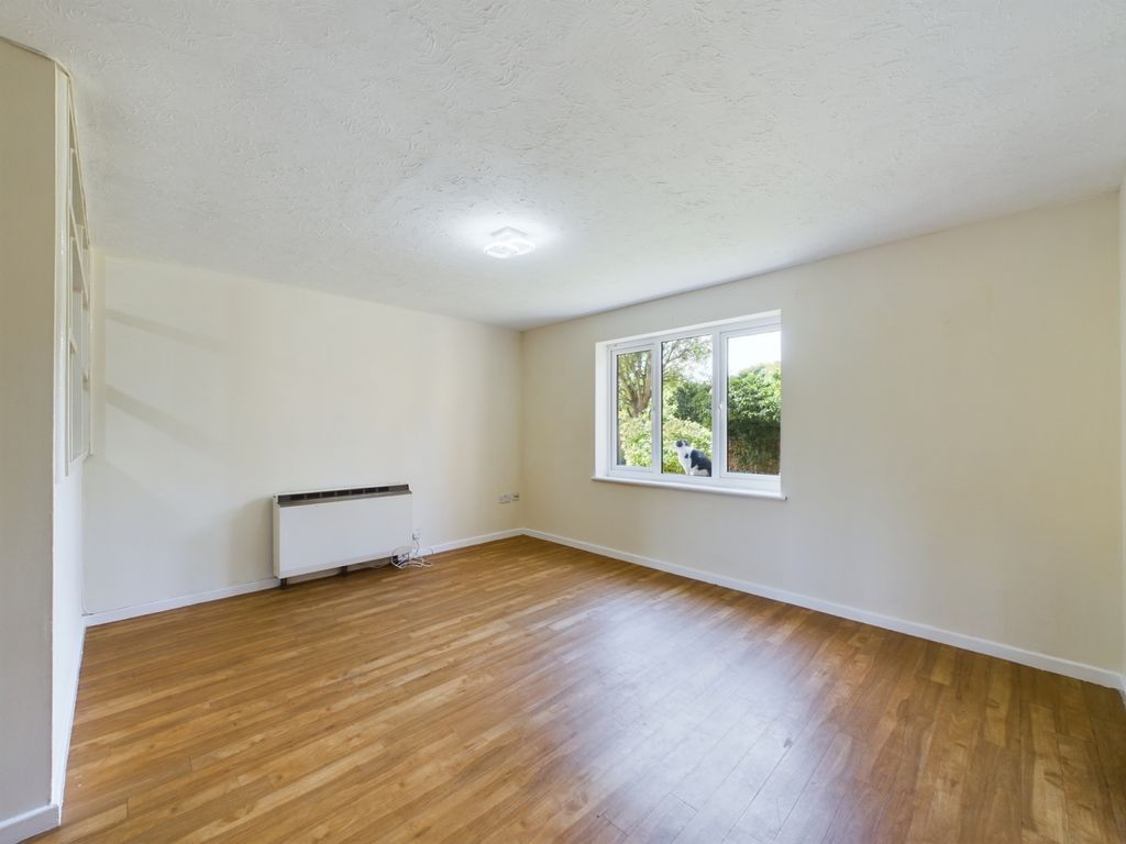 Property photo 2 of 7 Cam03062G0-Pr0066-Still001