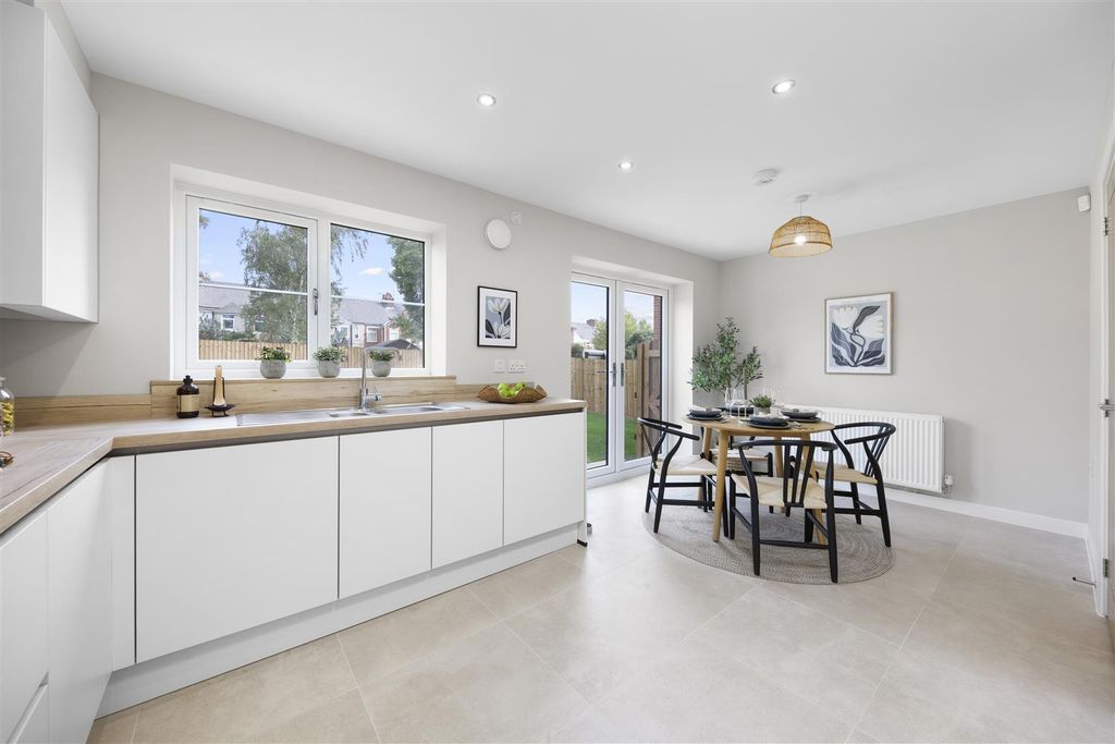 Property photo 3 of 13 Yqqelsgyue-Ncw4Uuqz1Fa.Jpg