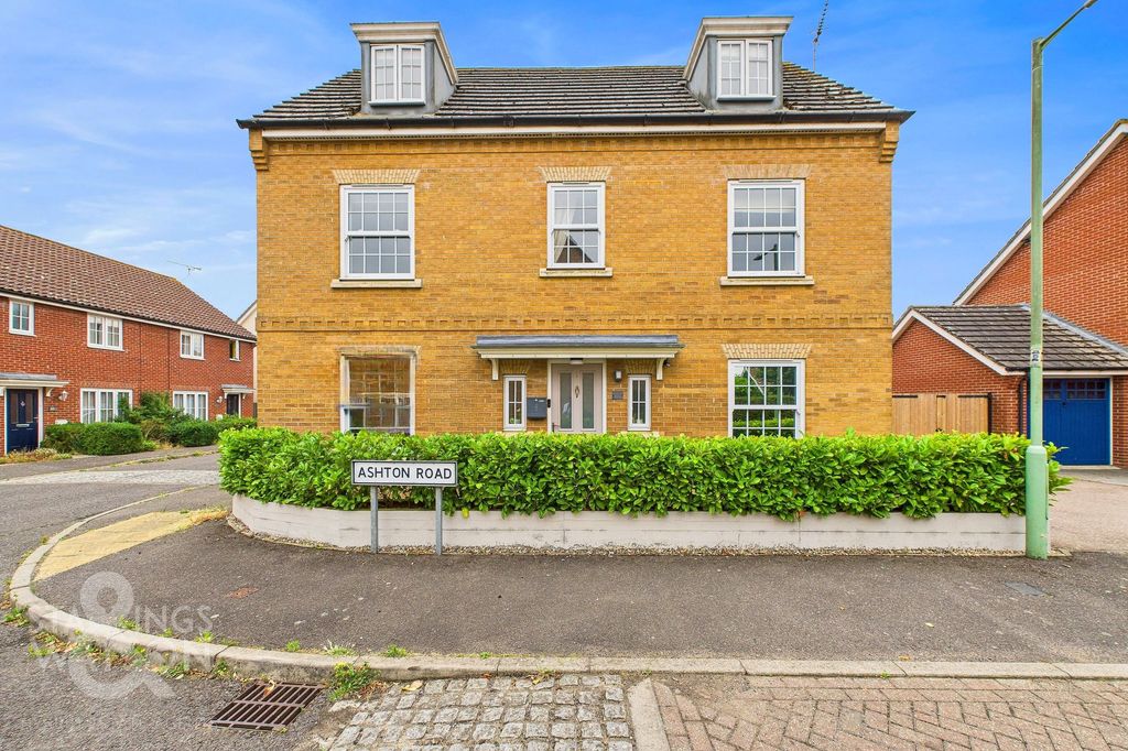 Property photo 1 of 28