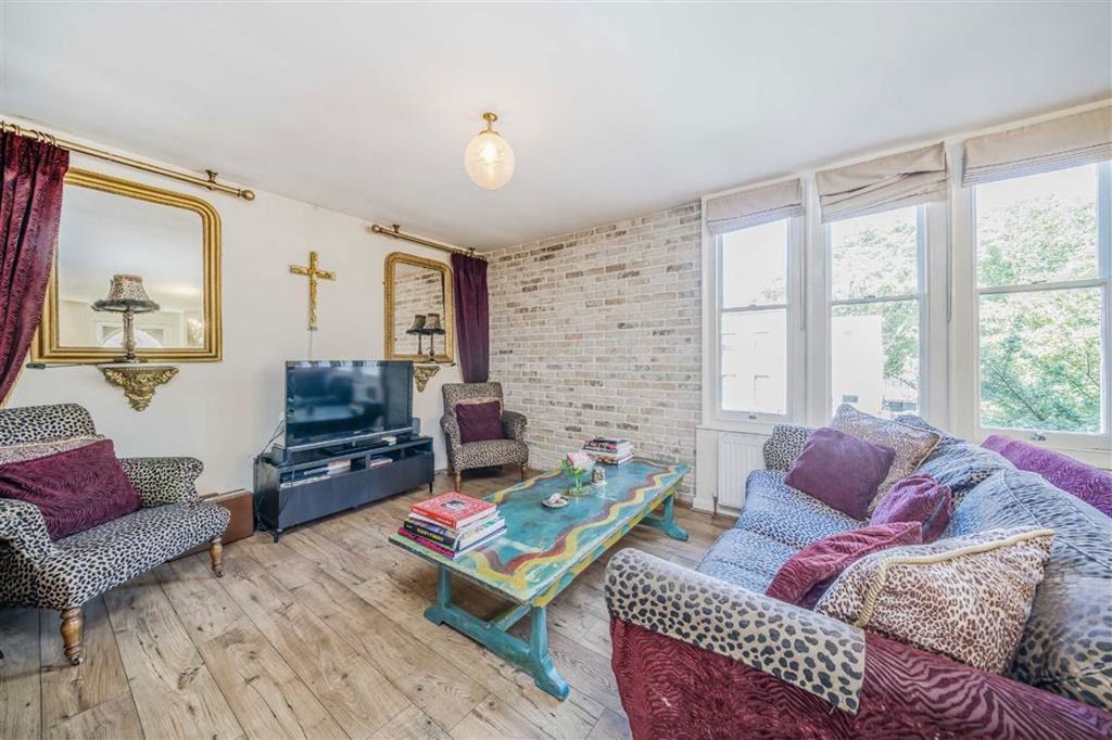 Property photo 2 of 12