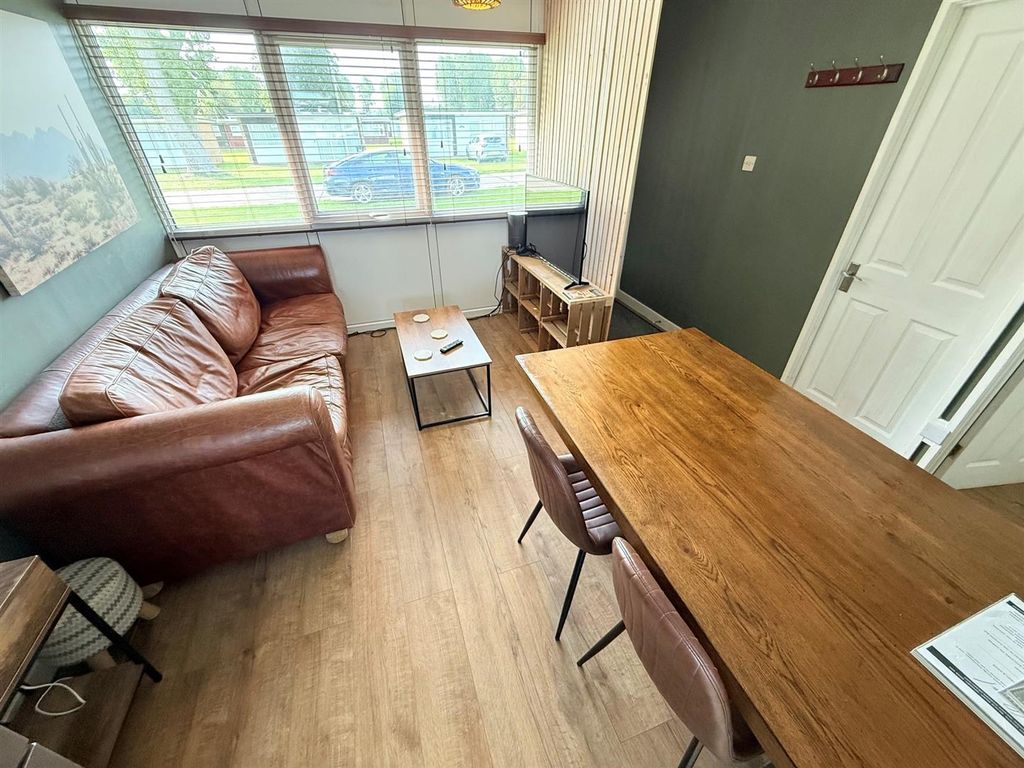 Property photo 2 of 9 Open Plan Kitchen/Living Room