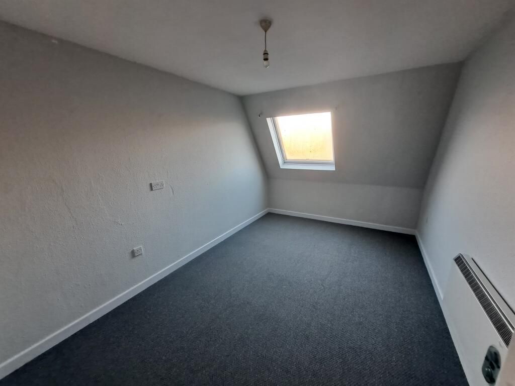 Property photo 3 of 5 Bedroom 2