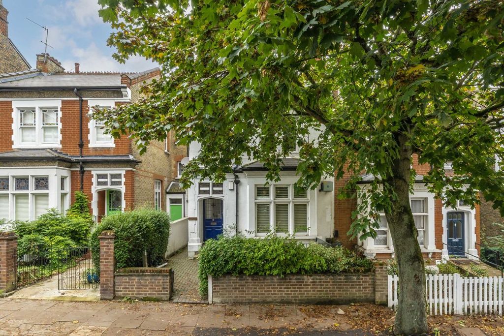 Property photo 1 of 6