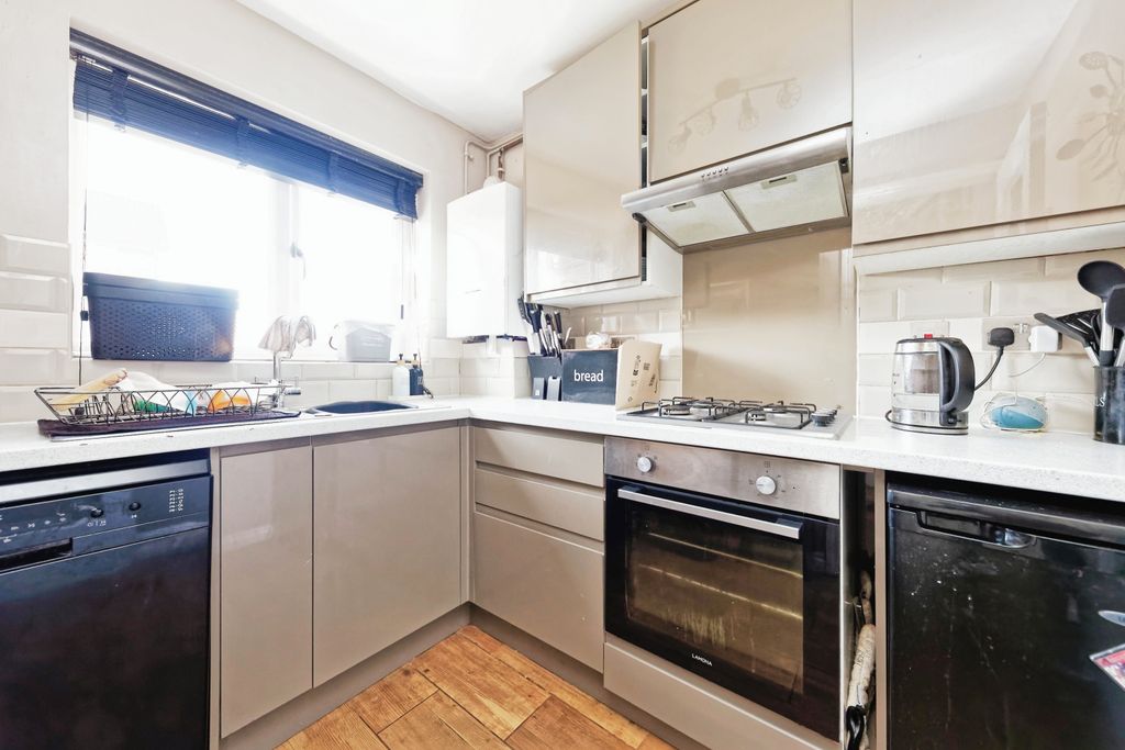 Property photo 2 of 12 Photography