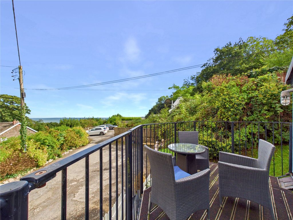Property photo 2 of 16 Picture No. 25