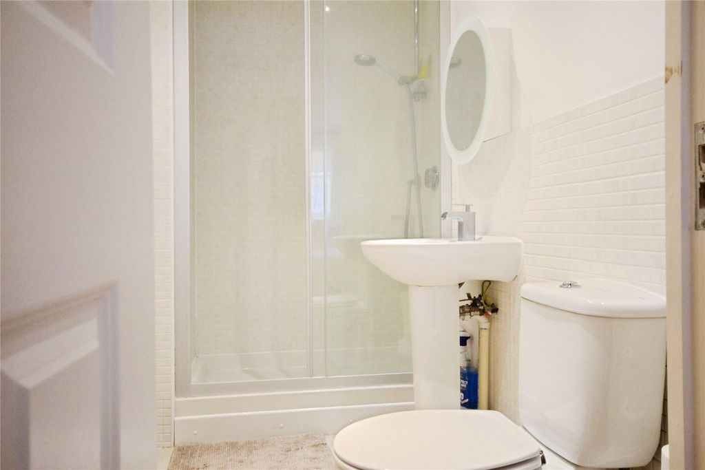 Property photo 3 of 12 Picture No. 01