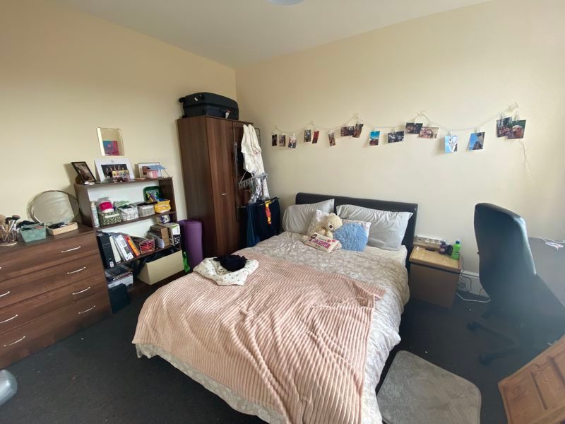 Property photo 2 of 9 Bedroom 3