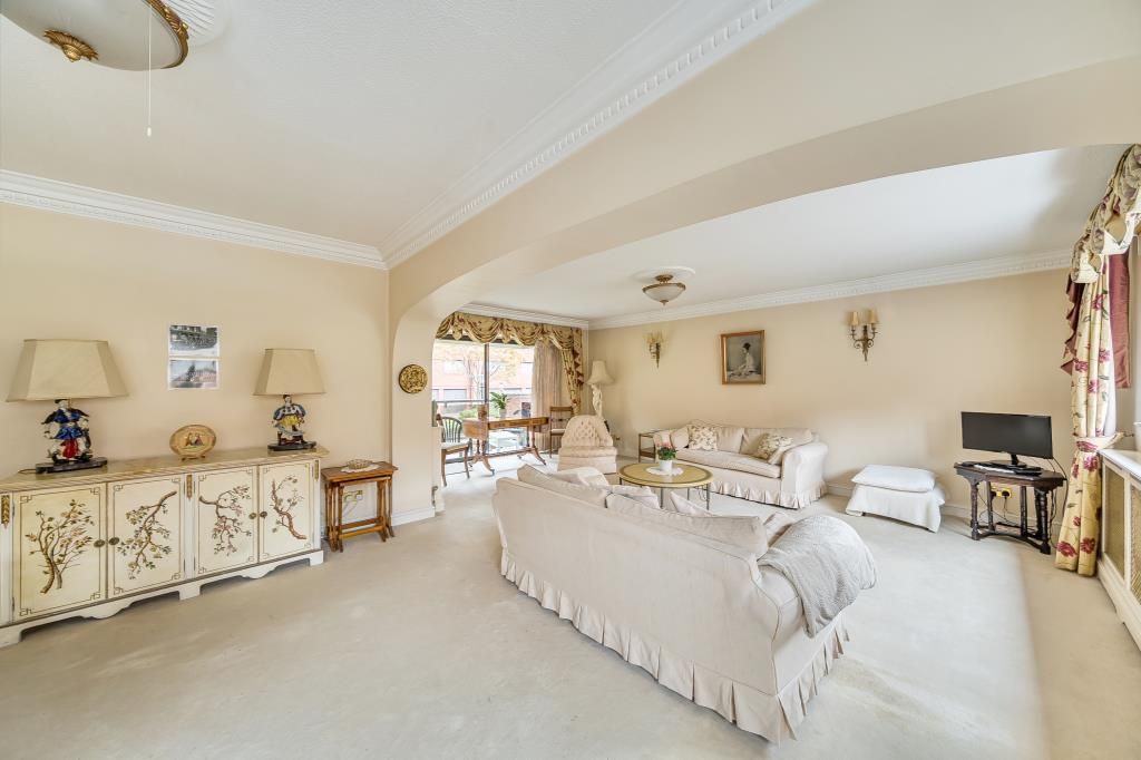 Property photo 3 of 21 Living Area