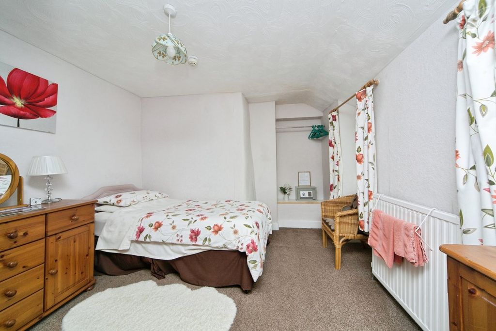 Additional image 11 of 7 bed terraced house for saleTrefriw LL27