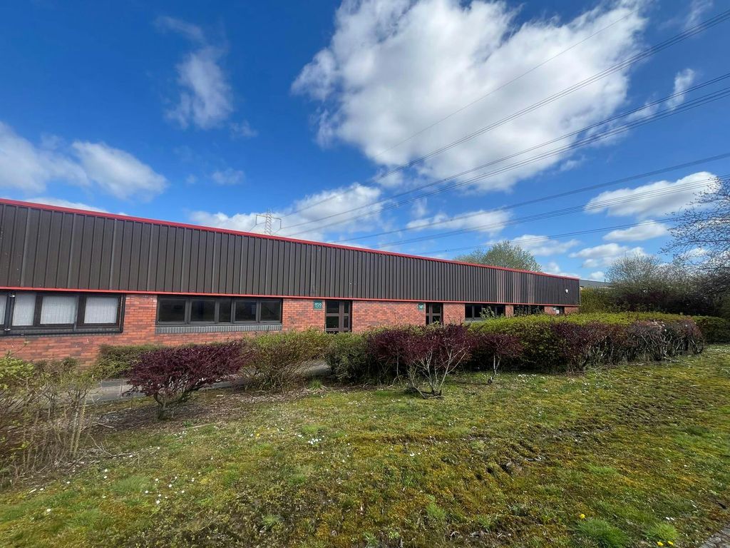 Property photo 1 of 6 139 - 143 Deerdykes View
