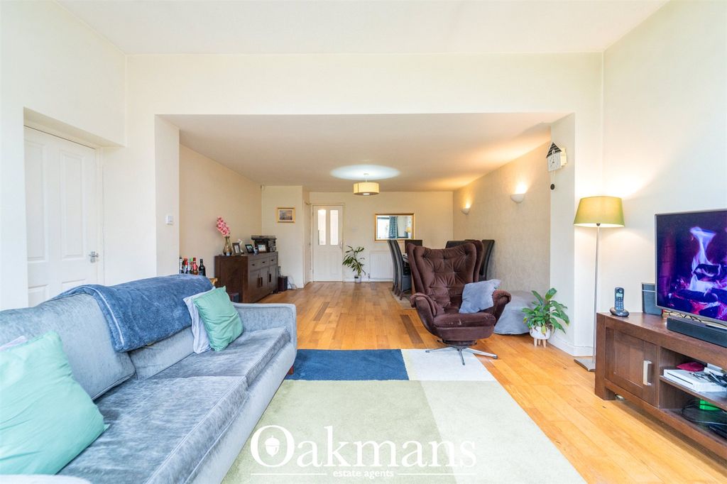 Property photo 2 of 37 Picture No. 70