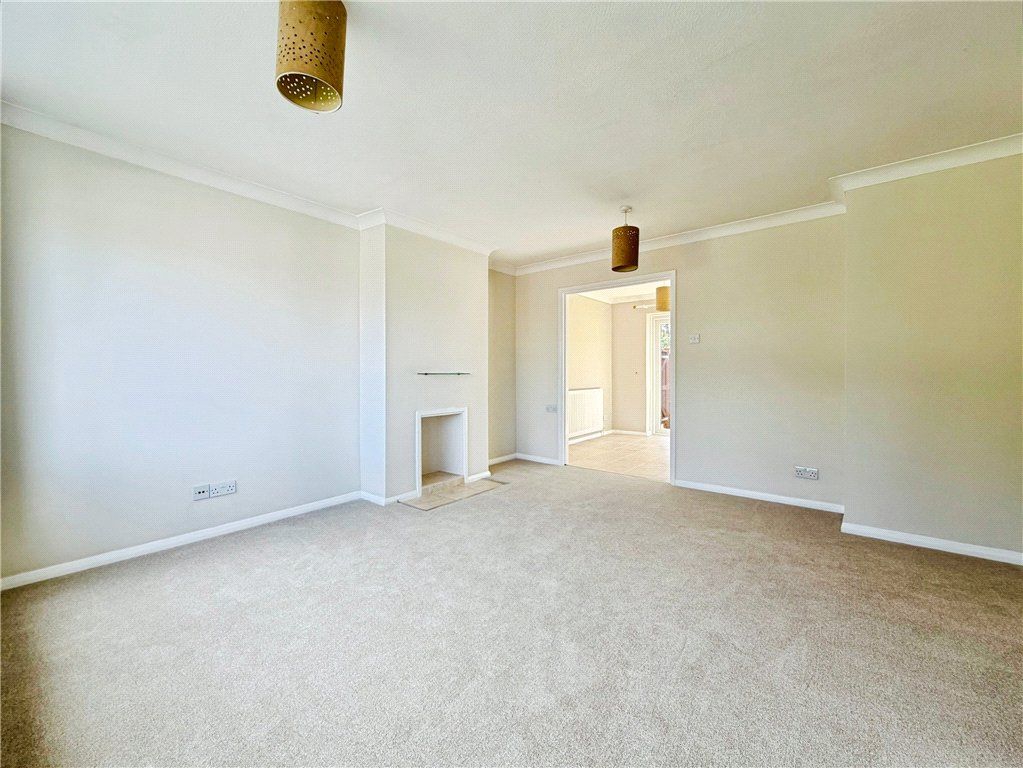 Property photo 3 of 12 Picture No. 25