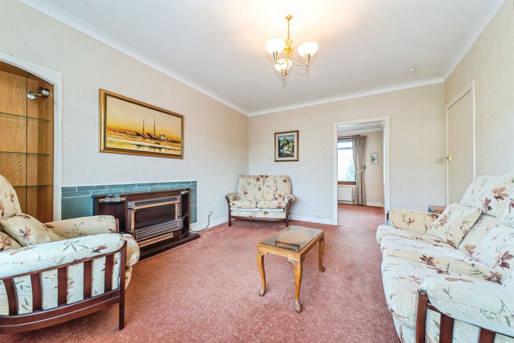 Property photo 3 of 20