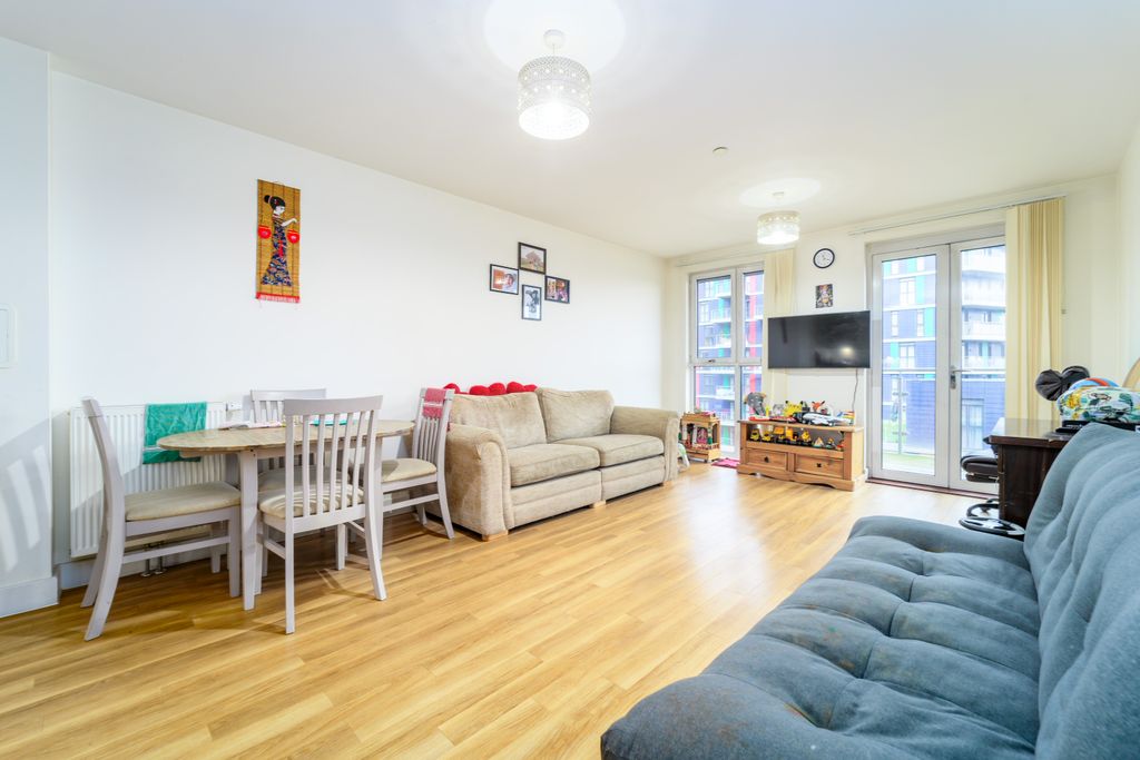 Property photo 3 of 9