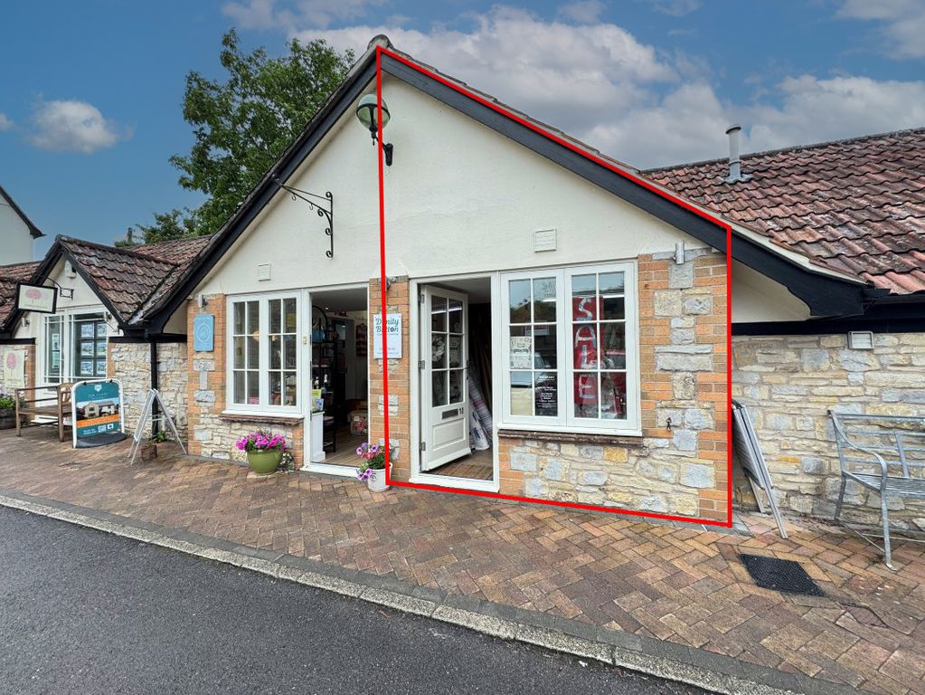 Property photo 1 of 5