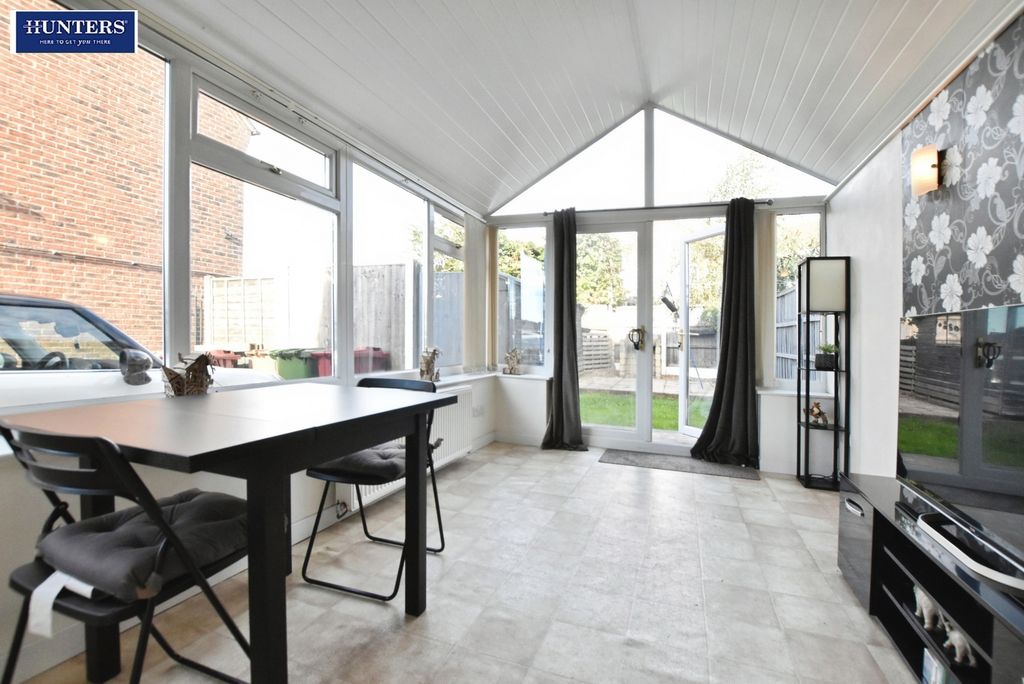 Property photo 3 of 14 Pbox-Img.Jpg