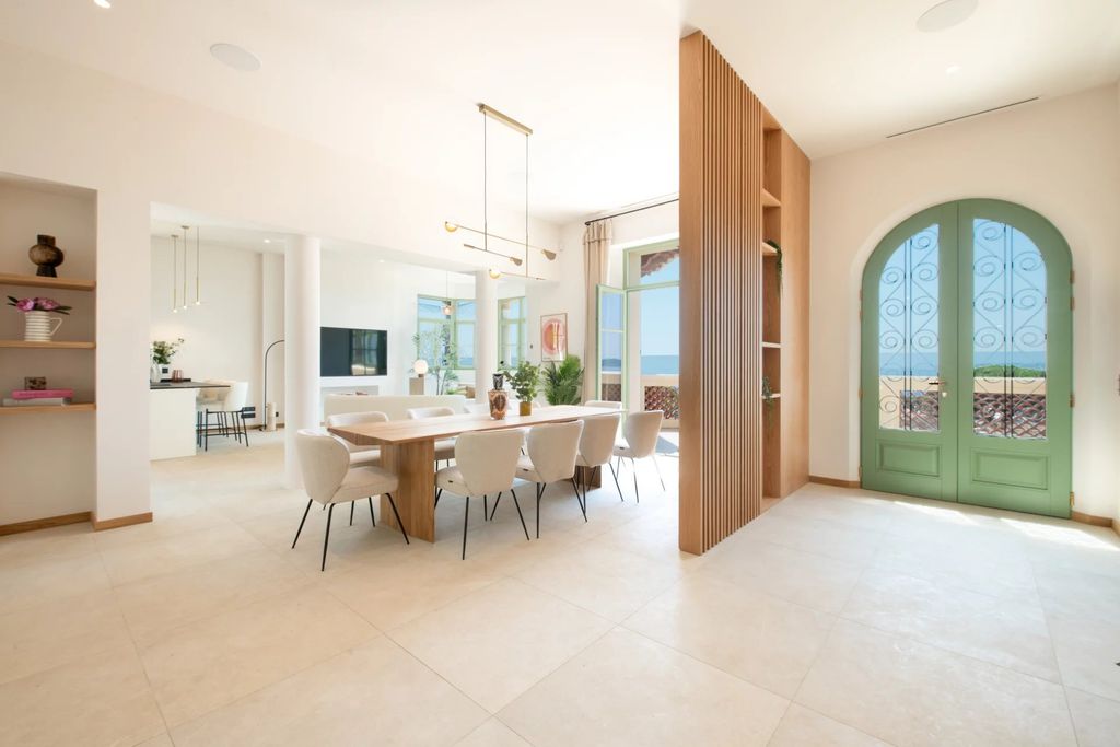 Property photo 3 of 24