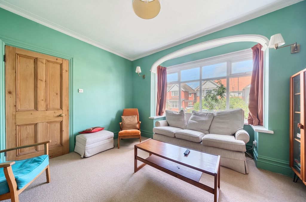 Property photo 3 of 13 1302511-27-68431A...