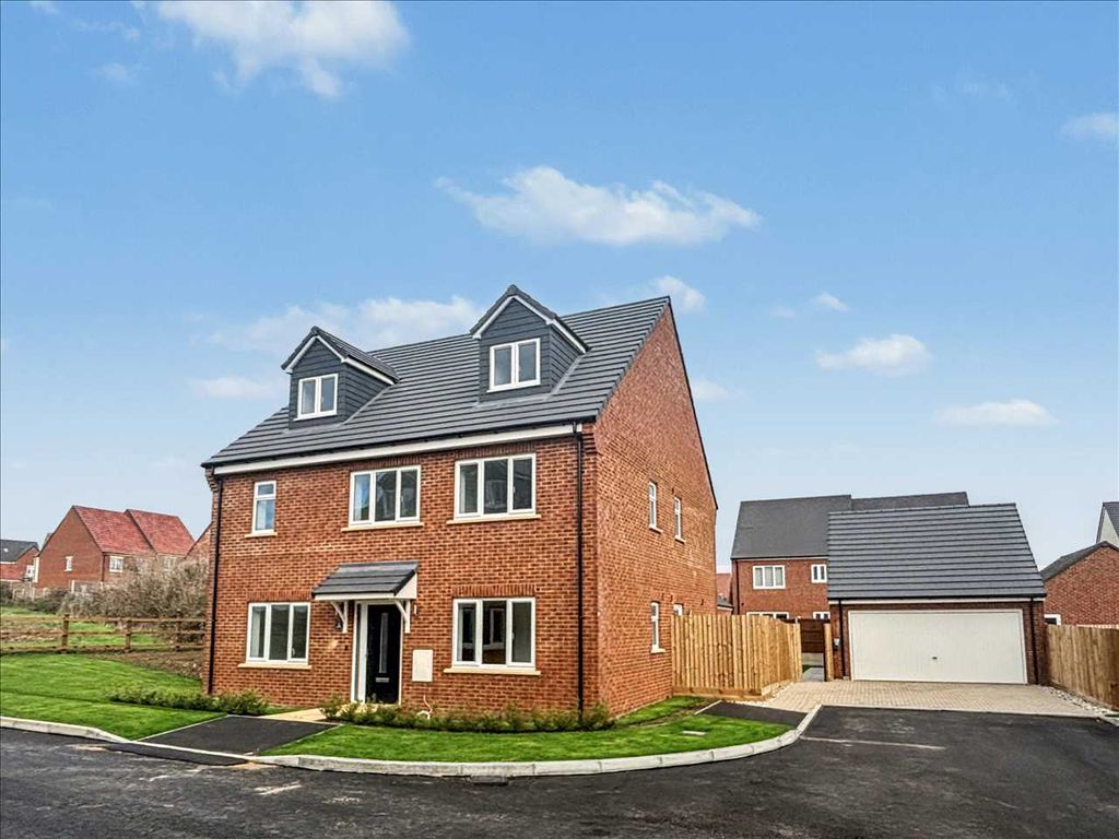 Property photo 1 of 21 Main Picture