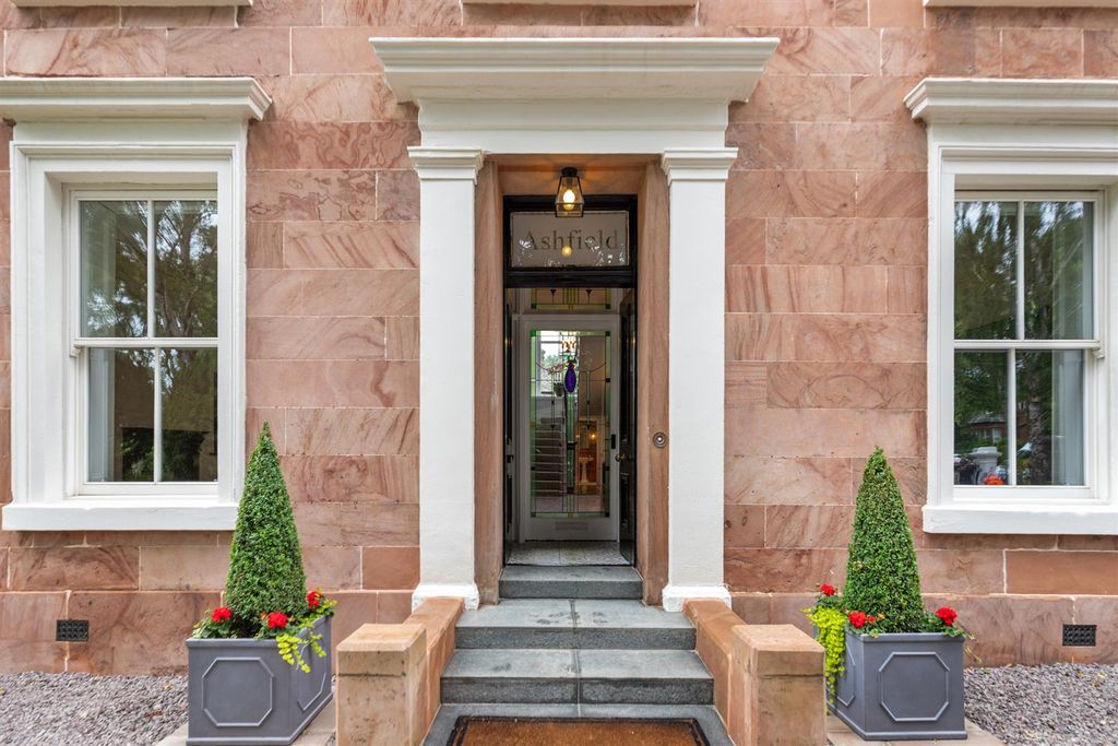 Property photo 2 of 37 External Entrance