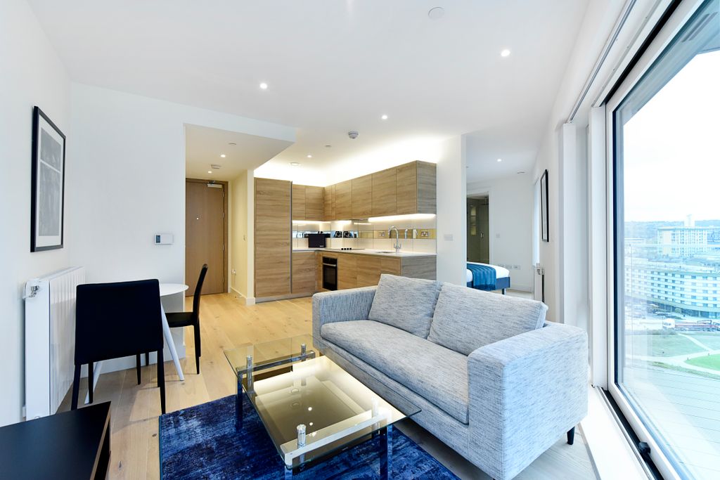 Property photo 1 of 10 Studio Apartment To Rent