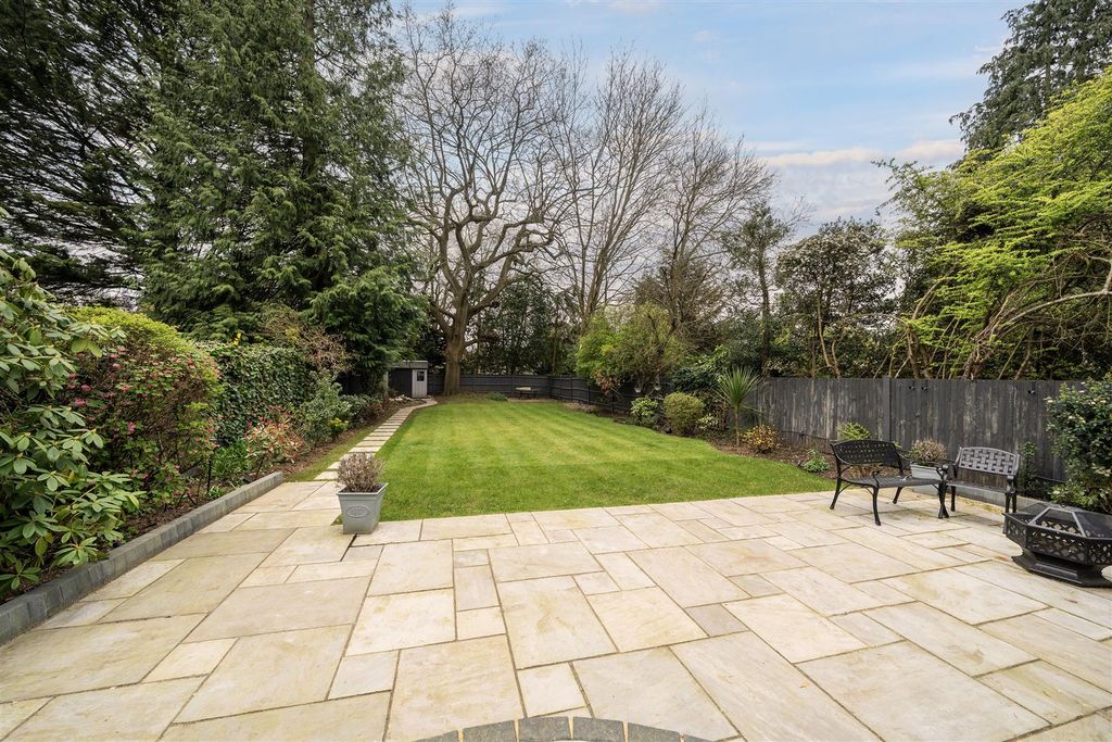 Additional image 19 of 4 bed detached house for saleCanons Drive, Edgware HA8