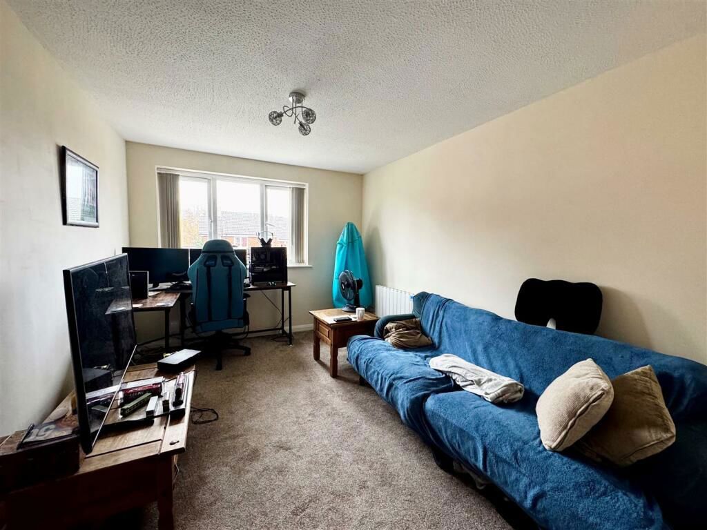 Property photo 3 of 7