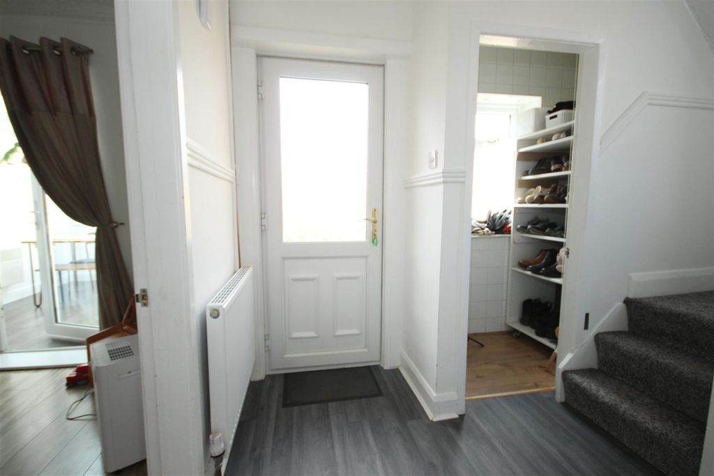 Property photo 3 of 12 Img_4361.Jpg