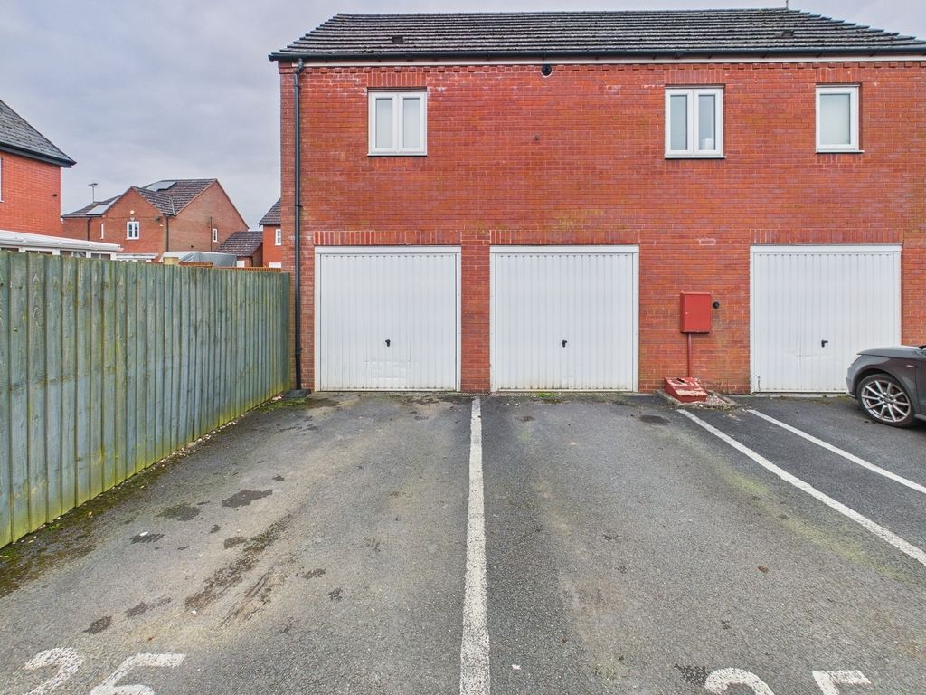 Property photo 2 of 31 Two Parking Spaces And Two Garages