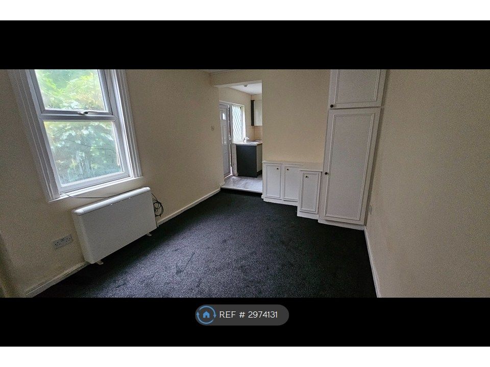 Property photo 3 of 4 Lounge