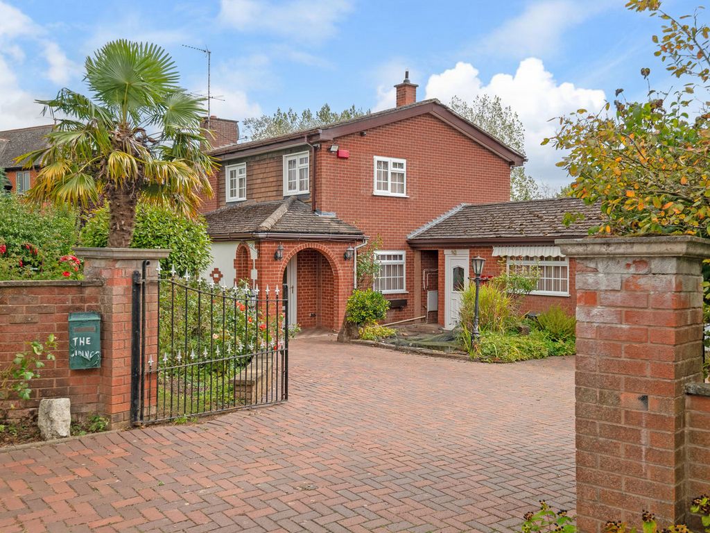 Property photo 1 of 26