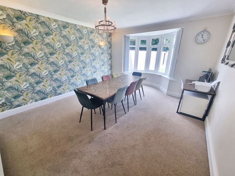 Property photo 3 of 15 Photo 7