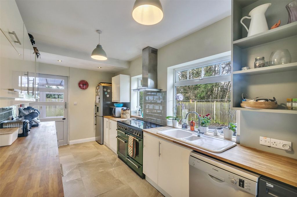 Property photo 2 of 17 Picture No. 08