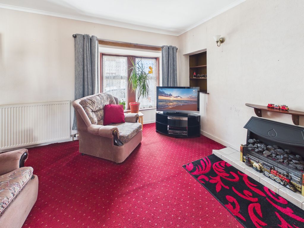 Property photo 3 of 18 Cam03481G0-Pr0133-Still008