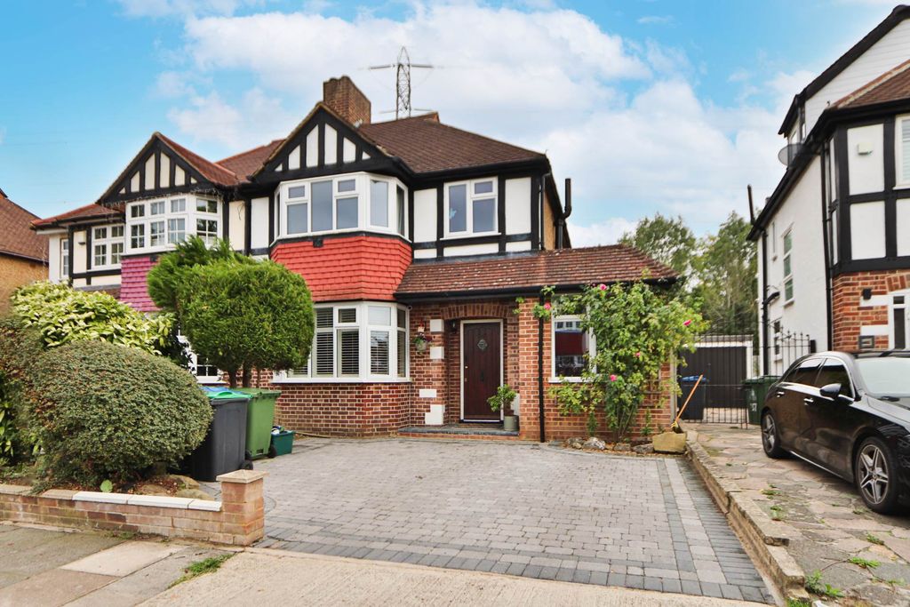 Property photo 1 of 19