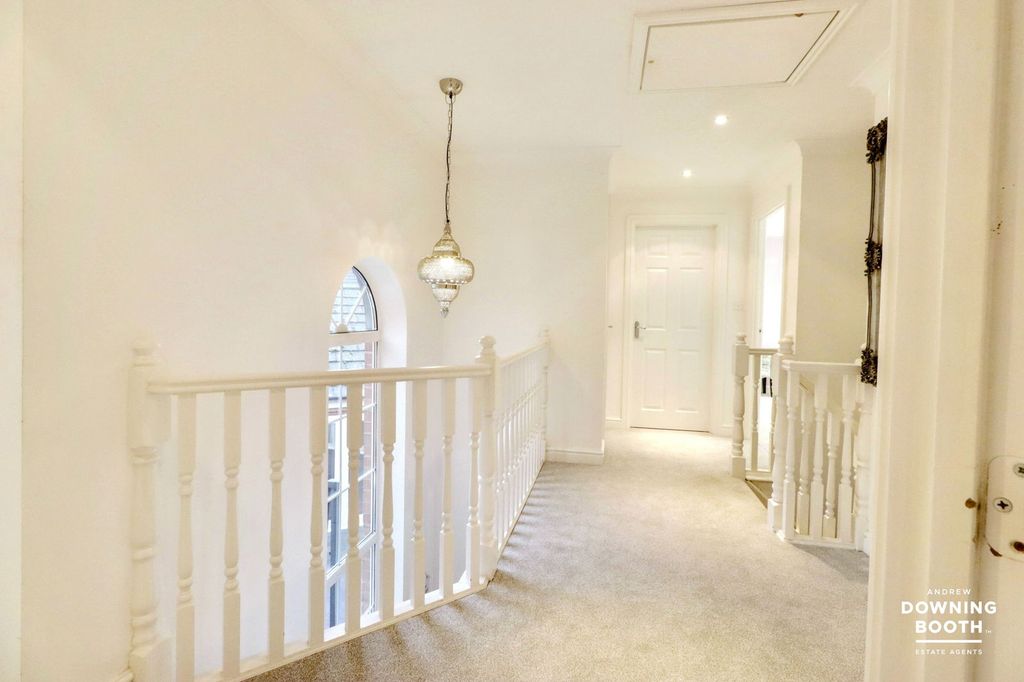Additional image 21 of 4 bed detached house for saleNewbold Close, Lichfield WS13