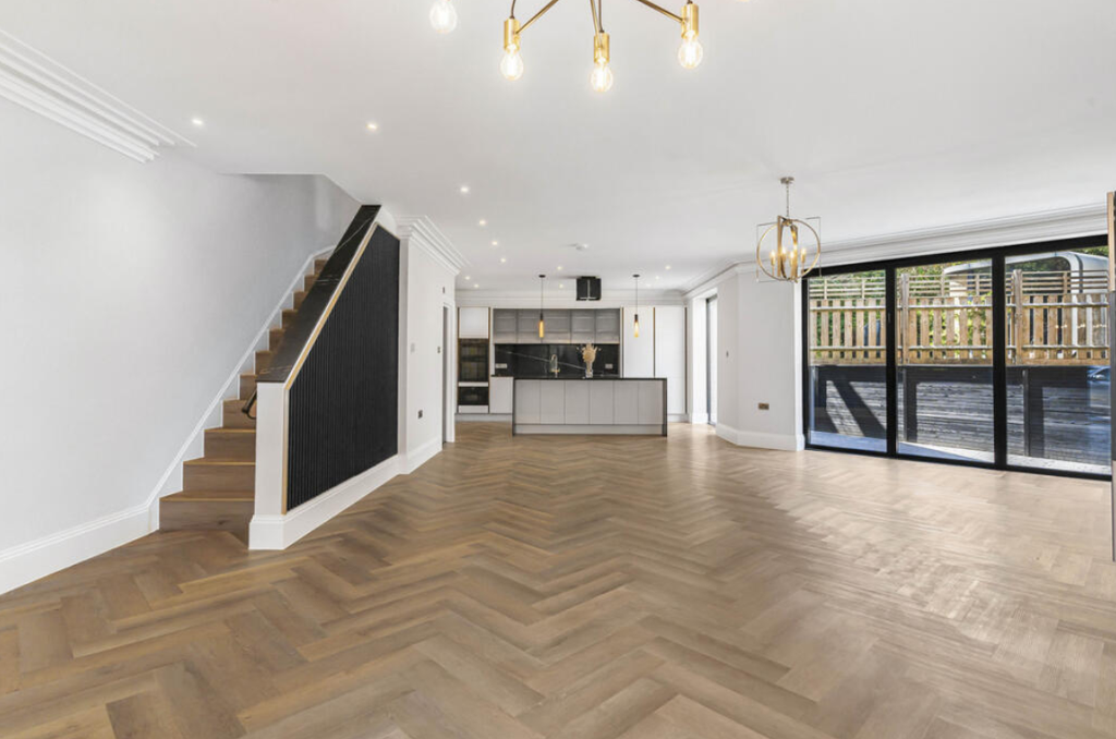 Property photo 3 of 9