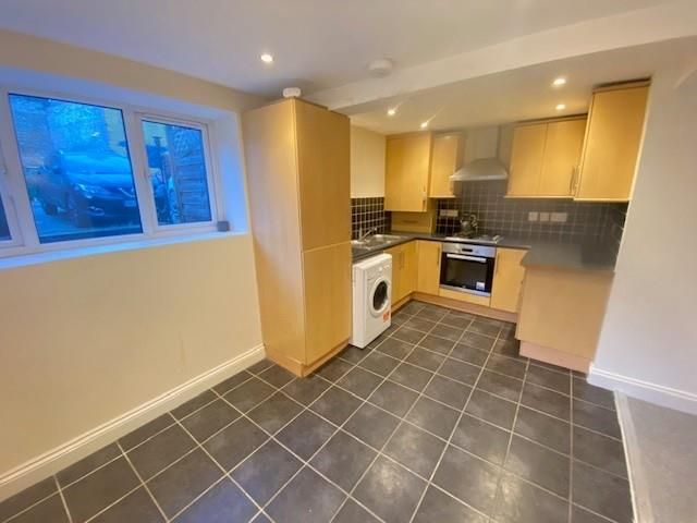 Property photo 2 of 8 Flat 1 Connaught.Jpg