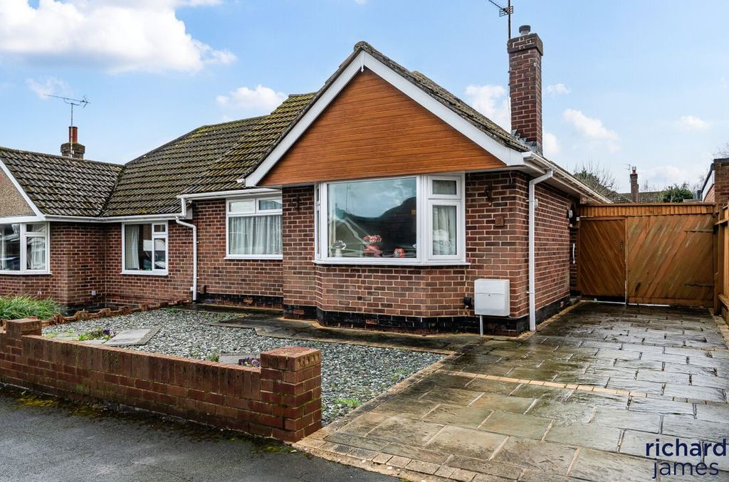 Property photo 1 of 11 0909A871266d4c9Da3d2060218B098d4