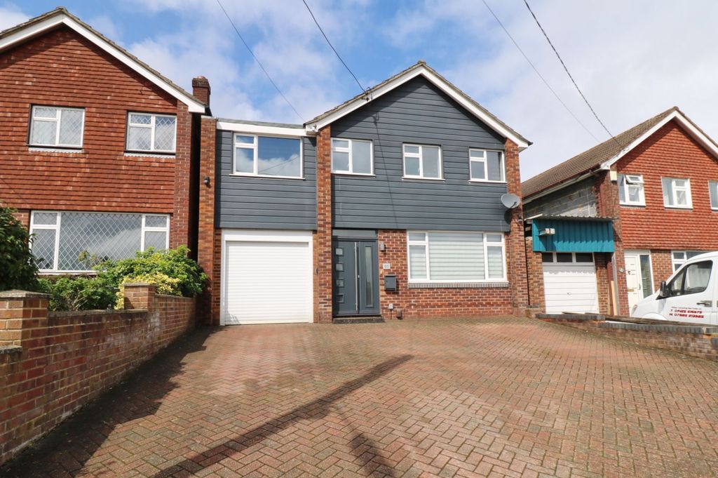 Property photo 1 of 22