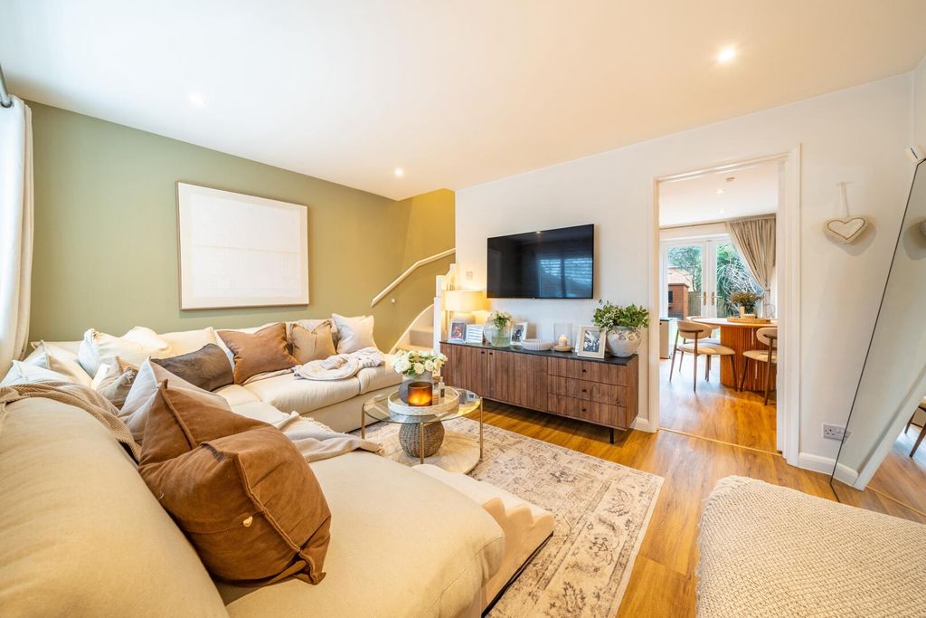 Property photo 2 of 13 Living Room