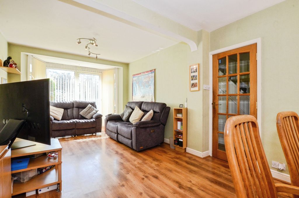 Property photo 2 of 20 Reception Room