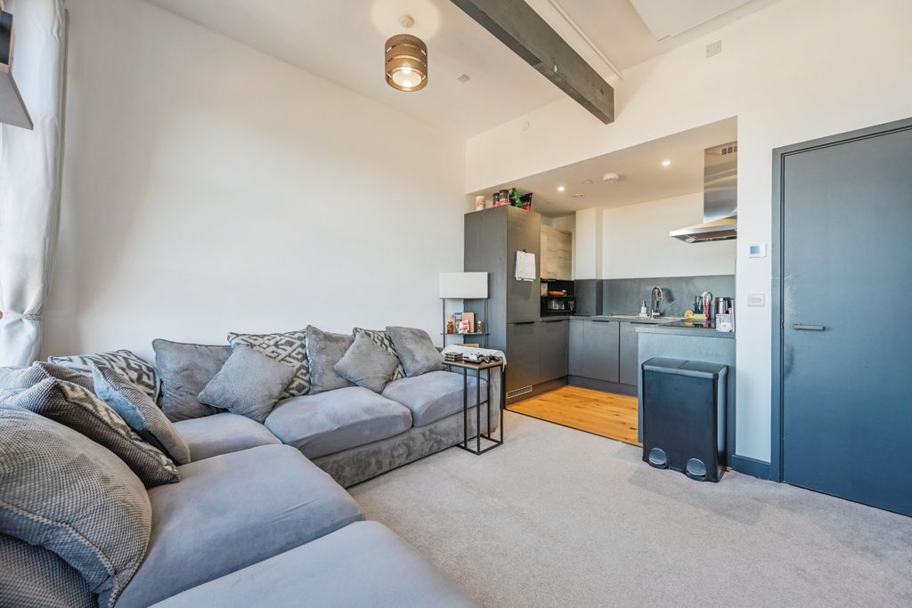 Property photo 3 of 15 Photography