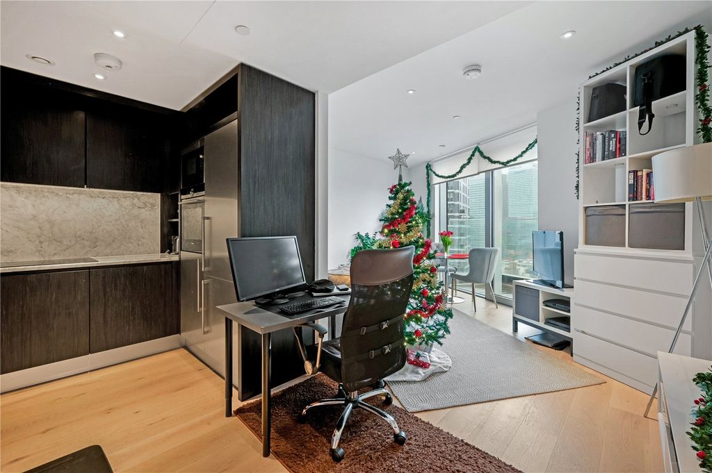 Property photo 3 of 13 Picture No. 11