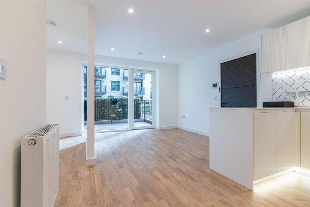 Property photo 1 of 22 Img9178.Jpg