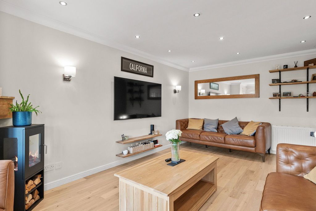 Additional image 6 of 5 bed detached house for sale9 Marshall Drive, California, Falkirk FK1